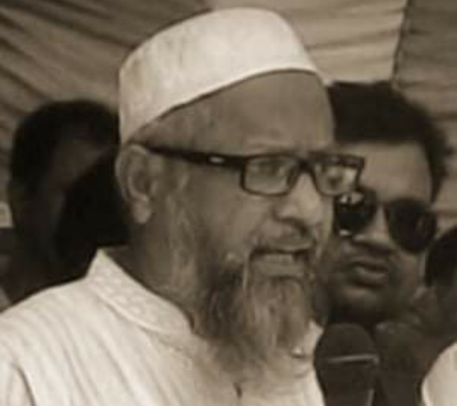 সড়ক দুর্ঘটনায় আহত হয়ে চিরবিদায় নিলেন কালিগঞ্জের খালেক স্যার