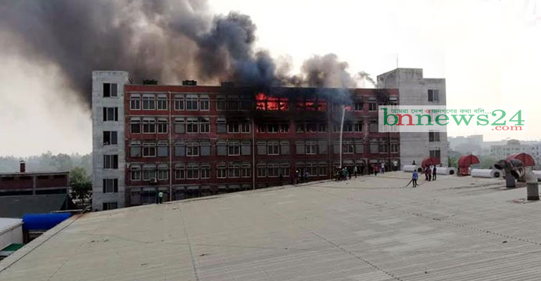 গাজীপুর ইসলাম গার্মেন্টসে আগুন