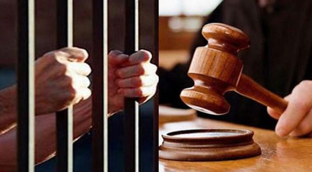 দুই যুগ আগের হত্যা মামলায় ৯ জনকে যাবজ্জীবন কারাদণ্ড