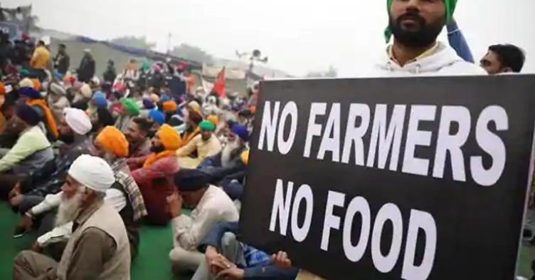 মোদি সরকারের কৃষি আইনে স্থগিতাদেশ দিল দেশটির আদালত