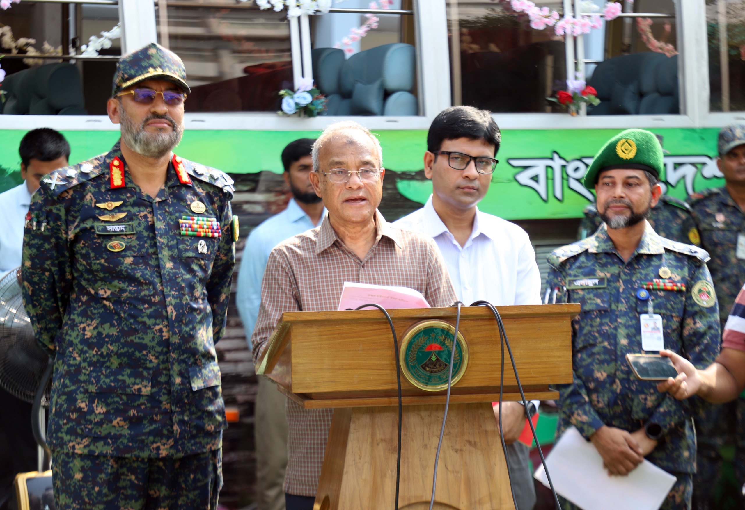 জাতীয় নির্বাচনে সবচেয়ে বেশি নিয়োজিত থাকবে আনসার সদস্যরা: স্বরাষ্ট্র উপদেষ্টা