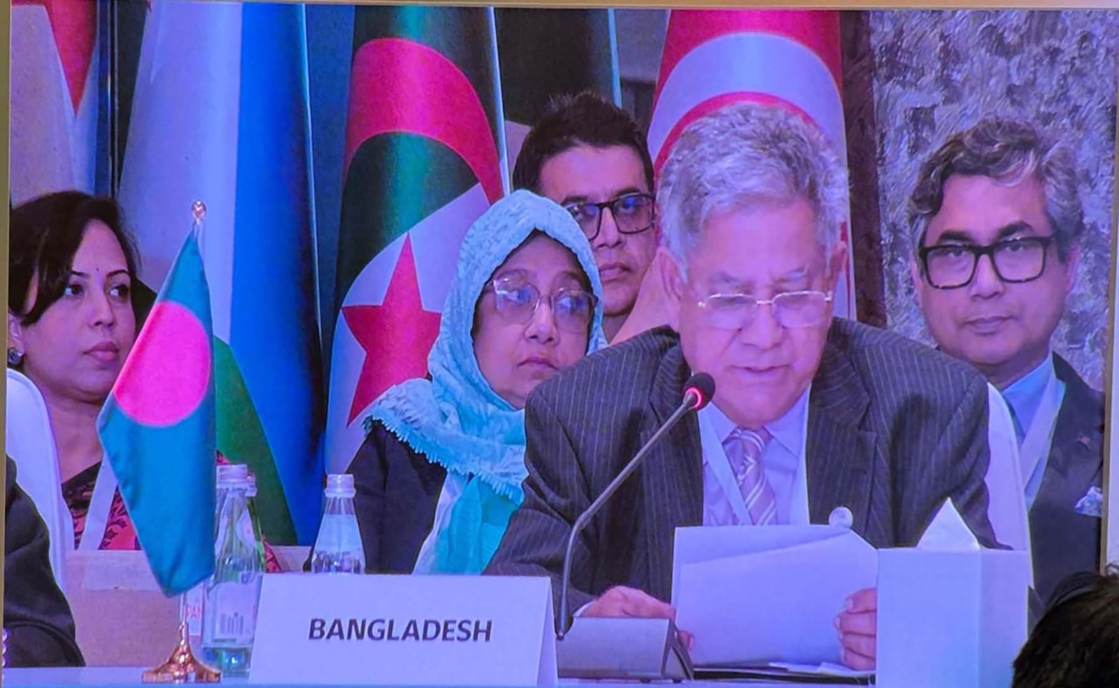 শ্রমজীবী মানুষের কল্যাণে ওআইসির উদ্যোগের প্রতি অঙ্গীকারবদ্ধ : শ্রম উপদেষ্টা