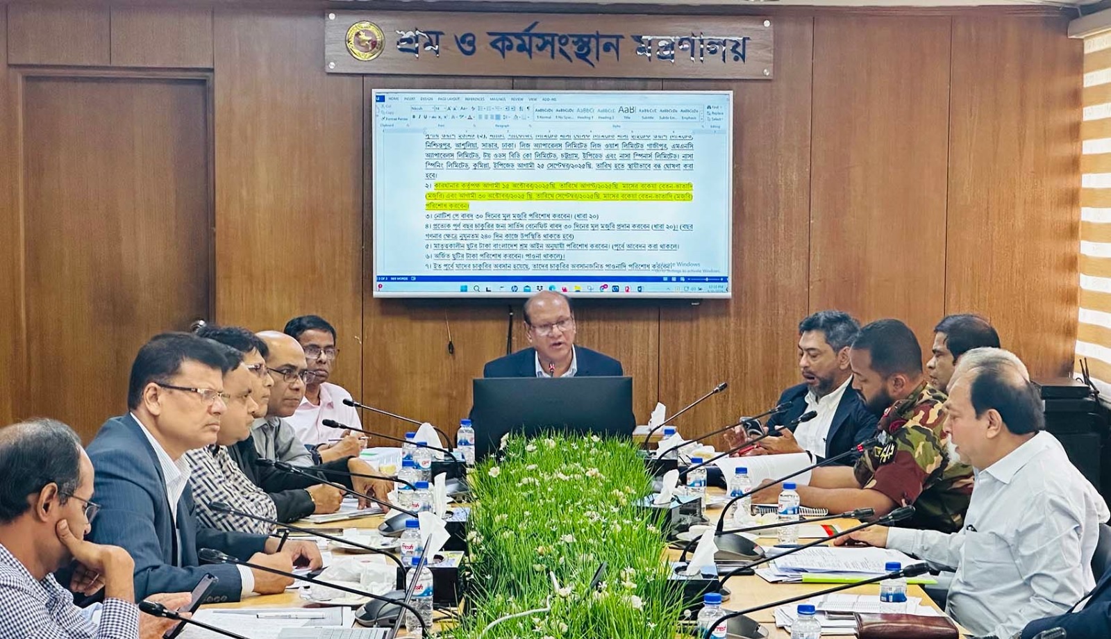 শ্রমিকদের বকেয়া পাওনা চুক্তি অনুযায়ী পরিশোধ করবে নাসা গ্রুপ