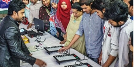 সিটি নির্বাচন : ইভিএম প্রিন্ট কপি না পাওয়ার অভিযোগ প্রার্থীদের