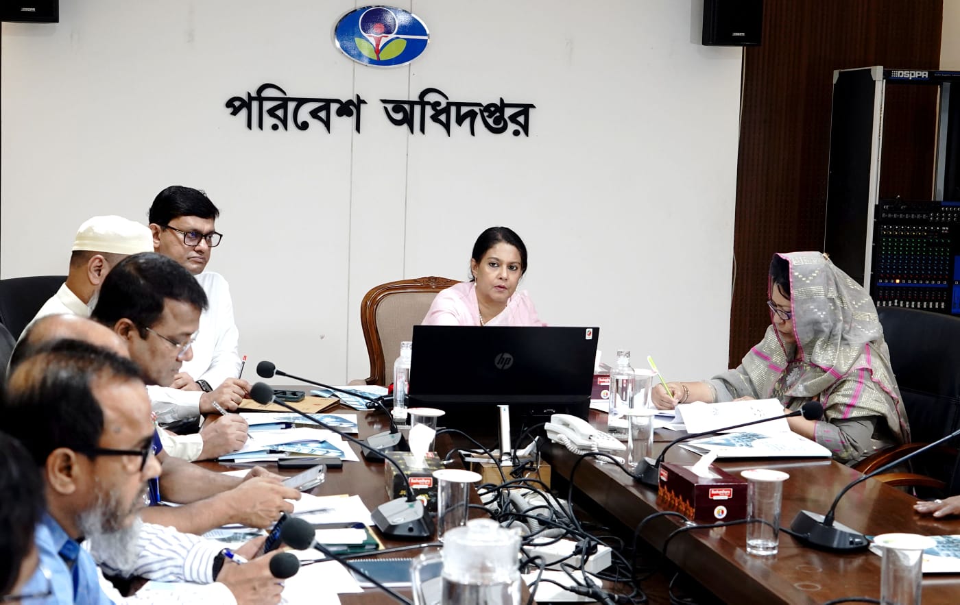 সাভারে ইটভাটার কার্যক্রম বন্ধ রাখার আহ্বান পরিবেশ উপদেষ্টার