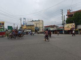 বিধিনিষেধের পঞ্চম দিনে যশোরে চলছে ঢিলেঢালা লকডাউন